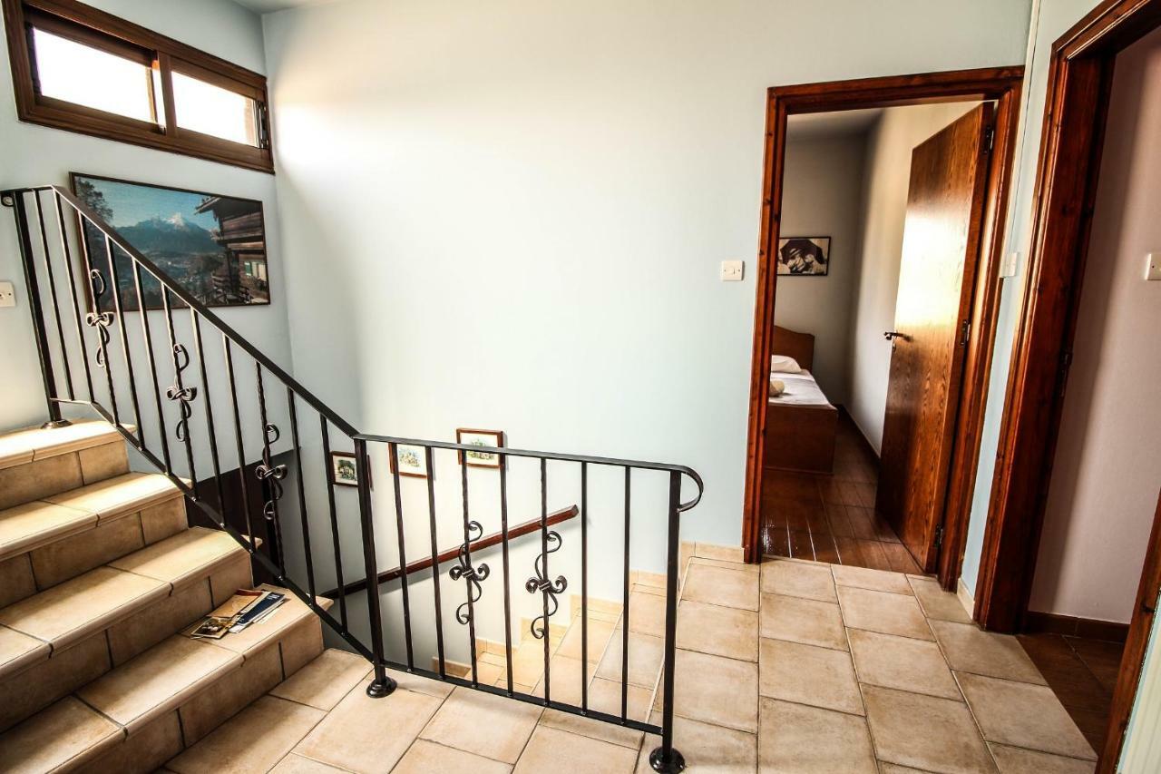 Villa Rustic House Xylophaghou